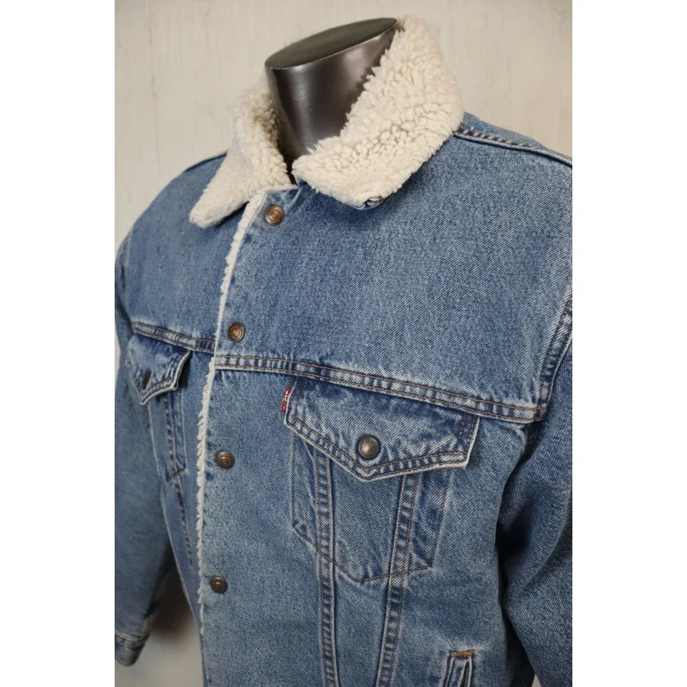 Vintage Levis Trucker Jacket Mens M Medium Blue Denim Sherpa Lined Made USA 90s